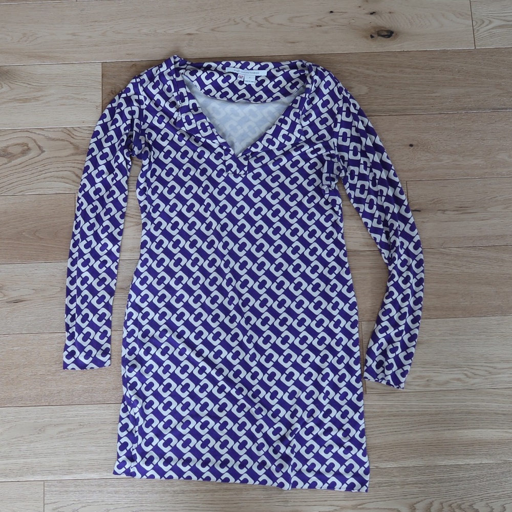 DVF purple link print dress- size 4